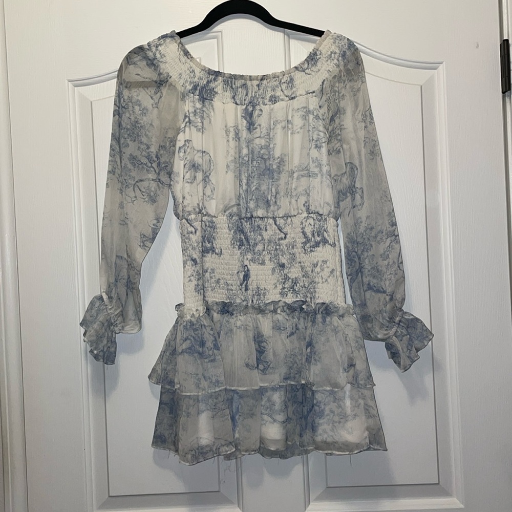 Dress - Picture 3 of 5